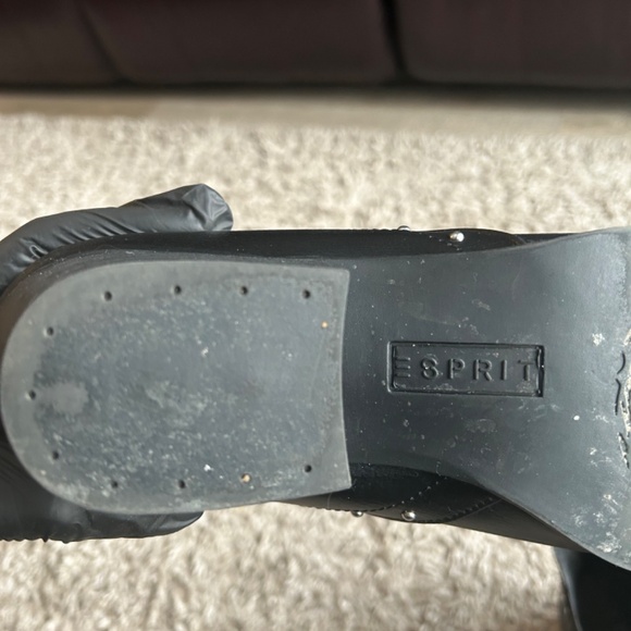 Women Studded Boots - Picture 8 of 9